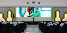 Kukuhkan 253 Guru Profesional, Rektor UIN Gus Dur Beri Motivasi Menjadi Guru Inspirasi